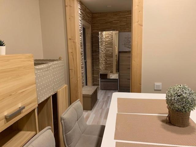 Oak Lounge Lux Apartment Riga Exterior foto