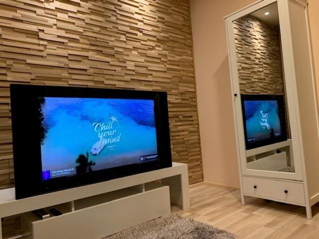 Oak Lounge Lux Apartment Riga Exterior foto